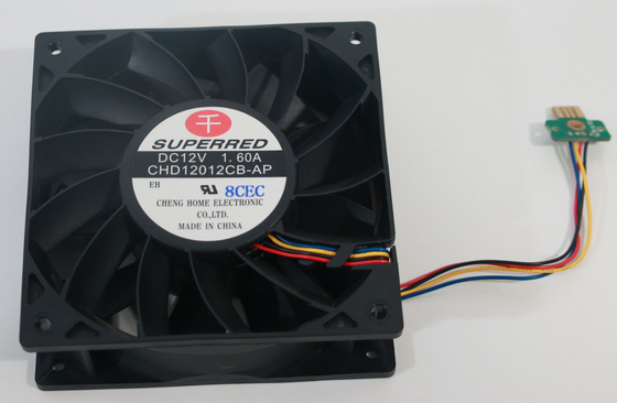 Ventilador del vehículo de DC24V PBT, 23dB ventilador automotriz del nivel de ruidos 0.77A