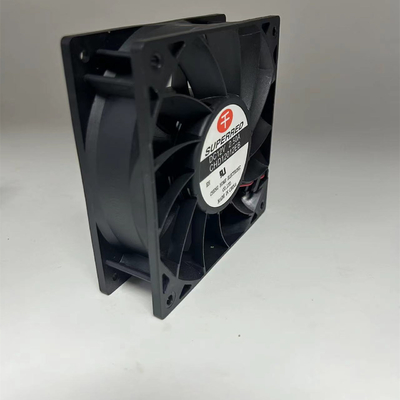 Marco plástico modificado para requisitos particulares del negro PBT 94V0 del ventilador de 120 de x 120 x de 38m m DC