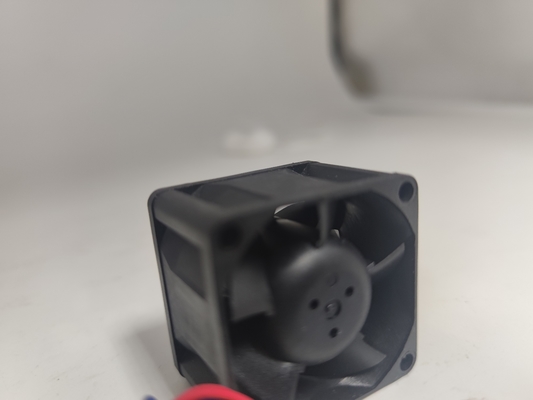El ventilador de refrigeración del servidor de PBT termoplástico CHD4012XX