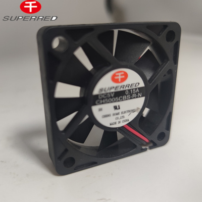 Ventilador de refrigeración PBT DC de plástico duradero para sistemas informáticos